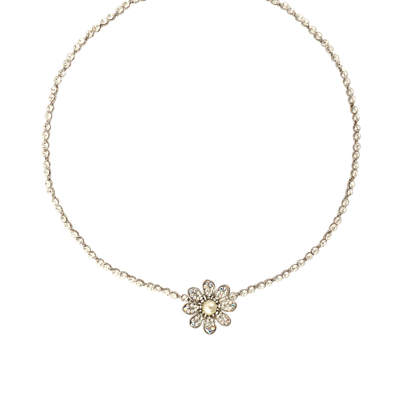 Dainty Daisy Necklace