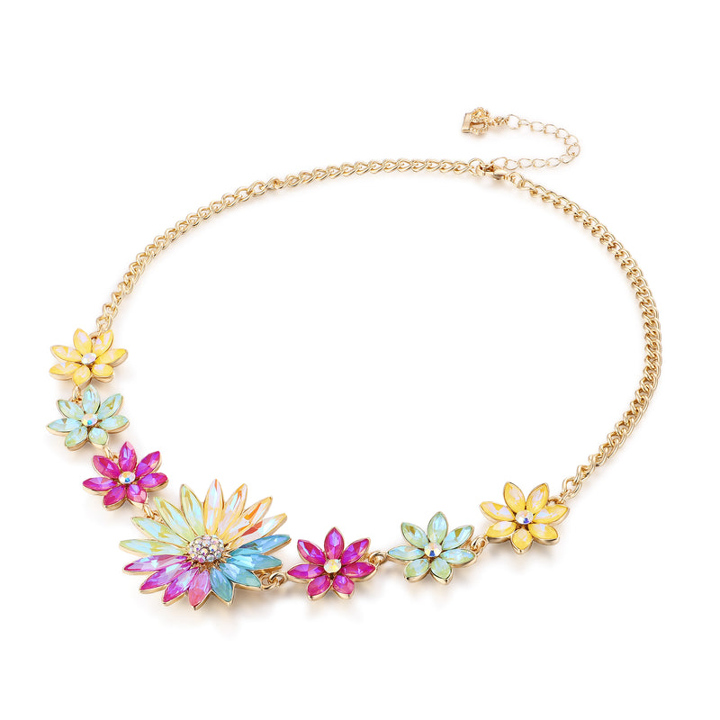 Sparkling Flowers Necklace